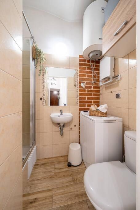 St. Miasto Studio Krakow Luaran gambar